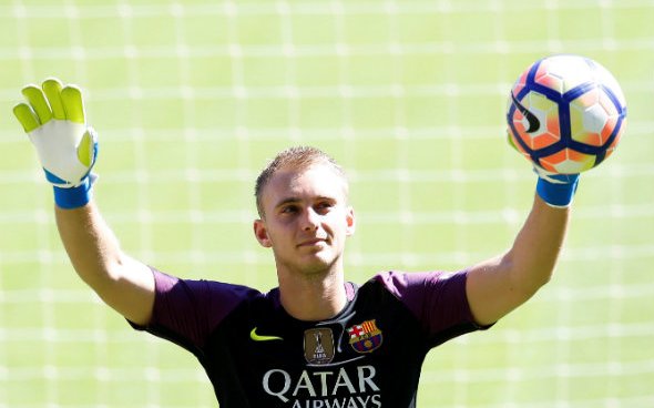 Image for Liverpool not interested in Cillessen