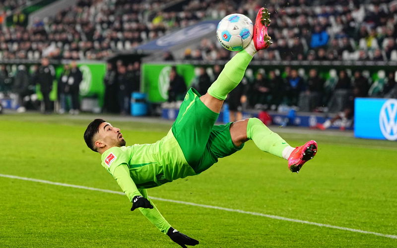 Image for Liverpool in contact with player’s agent over hijacking £13m transfer