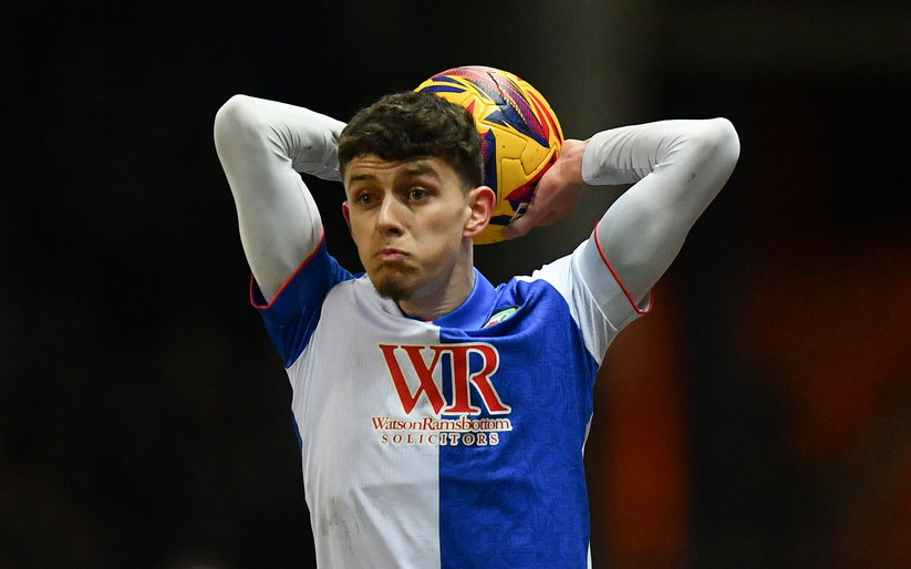 Image for 22-year-old Liverpool left-back “ready to make a permanent move” away from Anfield this summer