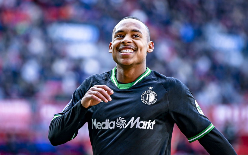 Image for “I really think he makes Liverpool stronger”: Slot told to sign €50m winger that is “better” than Cody Gakpo