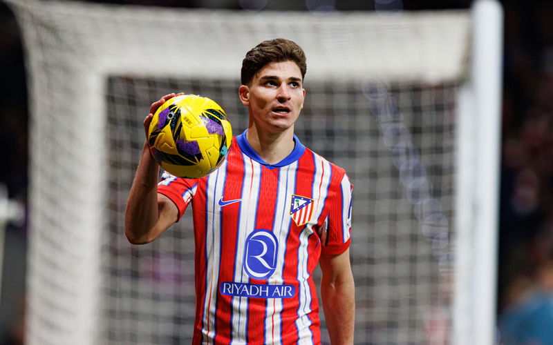 Image for Fresh Julian Alvarez to Liverpool rumour emerges at Reds’ stance revealed