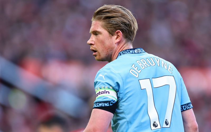 Image for Journalist urges Liverpool to sign Kevin De Bruyne this summer