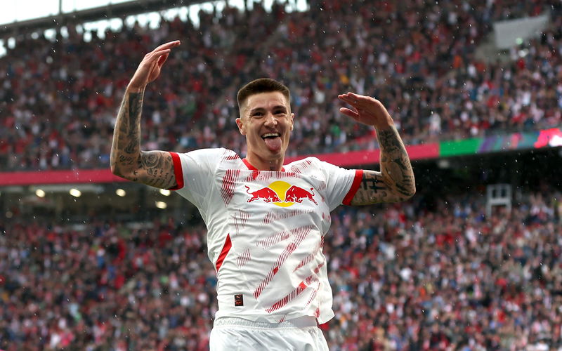 Image for Benjamin Sesko willing to join Liverpool if Reds accelerate their interest