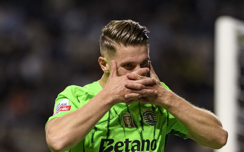 Image for Liverpool are “likely to splash the cash” as three centre-forward targets are named