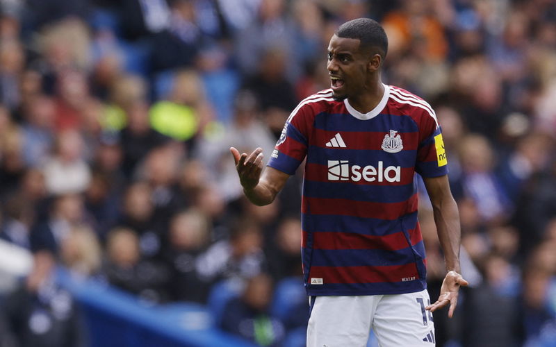 Image for Liverpool have designs on making Alexander Isak their next marquee signing