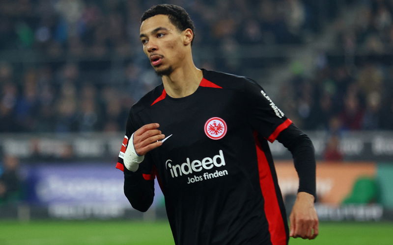 Image for Liverpool are ready to open talks with Eintracht Frankfurt for £80m Hugo Ekitike