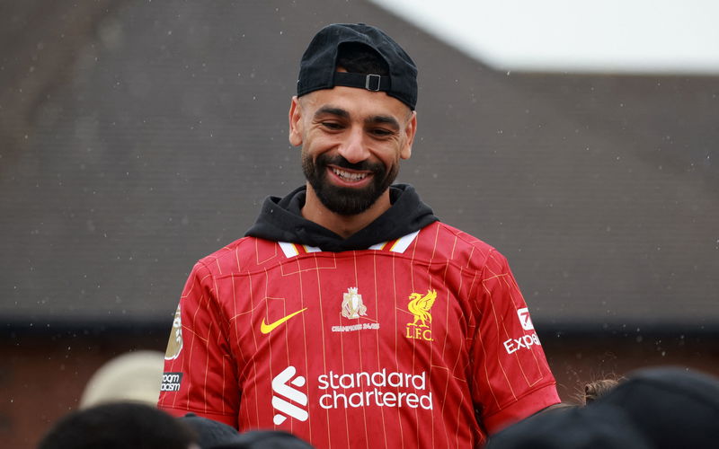 Image for Could Hugo Ekitike be Arne Slot’s Roberto Firmino?
