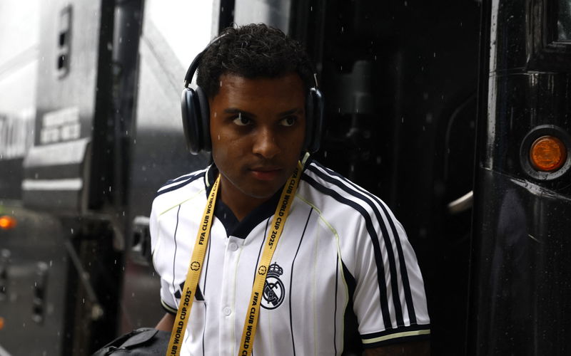 Image for Liverpool flying to Spain to negotiate signing Rodrygo