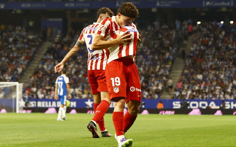 Image for Julian Alvarez is a a world class alernative if signing Alexander Isak proves unrealistic