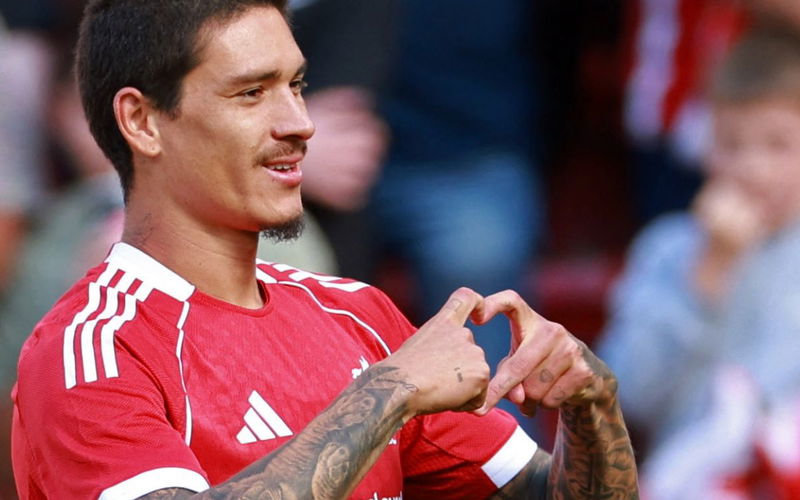 Image for How Darwin Nunez’s £400k/week Al-Hilal contract compares to football’s top 10 highest paid superstars with Liverpool set to bank £46m