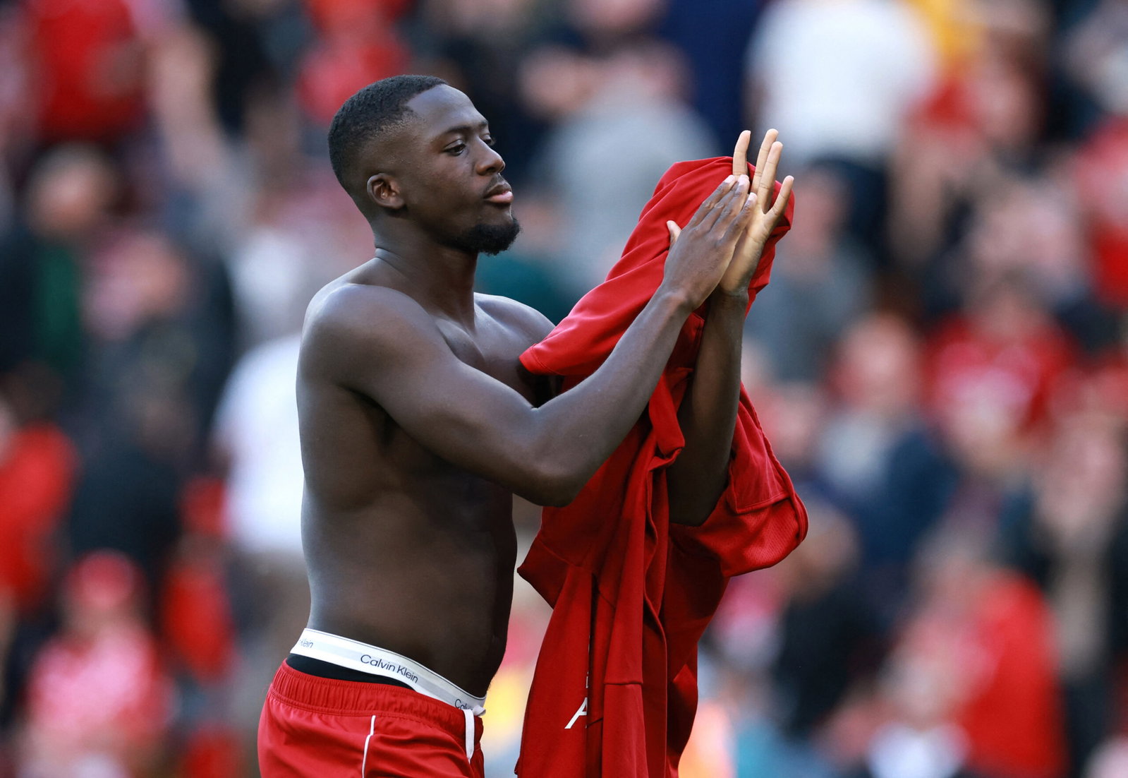 Konate ‘betrayed’ and ‘outraged’ as €20m signingon fee prepared for
