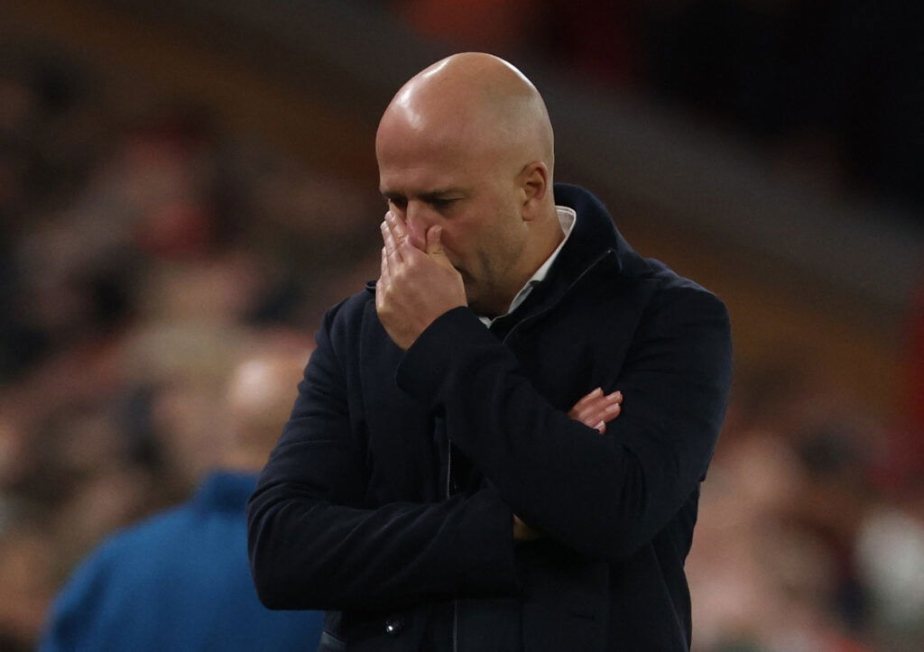 Soccer Football - Premier League - Liverpool v Nottingham Forest - Anfield, Liverpool, Britain - November 22, 2025 Liverpool manager Arne Slot looks dejected after Nottingham Forest's Morgan Gibbs-White scores their third goal REUTERS/Phil Noble EDITORIAL USE ONLY. NO USE WITH UNAUTHORIZED AUDIO, VIDEO, DATA, FIXTURE LISTS, CLUB/LEAGUE LOGOS OR 'LIVE' SERVICES. ONLINE IN-MATCH USE LIMITED TO 120 IMAGES, NO VIDEO EMULATION. NO USE IN BETTING, GAMES OR SINGLE CLUB/LEAGUE/PLAYER PUBLICATIONS. PLEASE CONTACT YOUR ACCOUNT REPRESENTATIVE FOR FURTHER DETAILS..