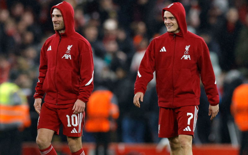 Image for “He’s happy at Liverpool” – Journalist drops big update on player amid Real Madrid interest