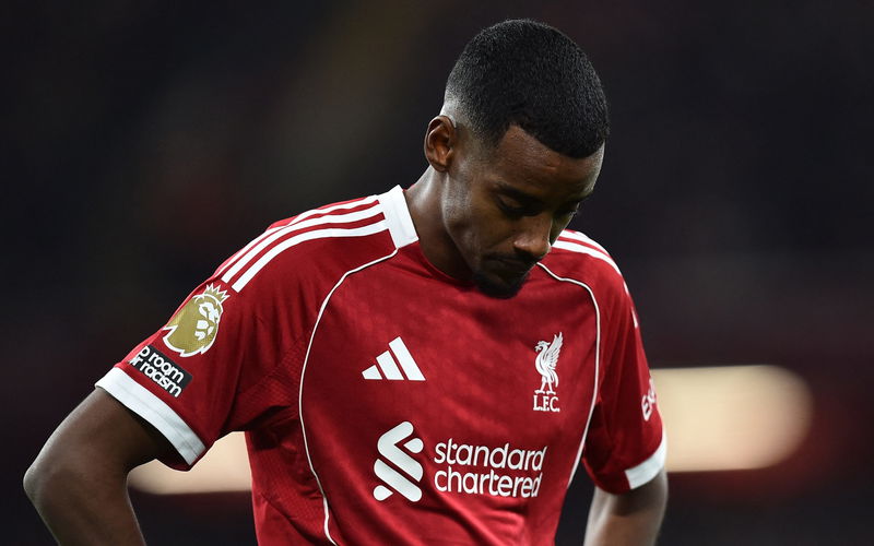 Image for Liverpool could sell Alexander Isak in the summer, says Dietmar Hamann