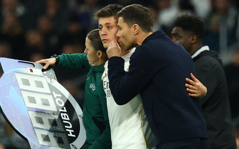 Image for Liverpool now battling PL rivals to sign Champions League winner with “really delicate touch”