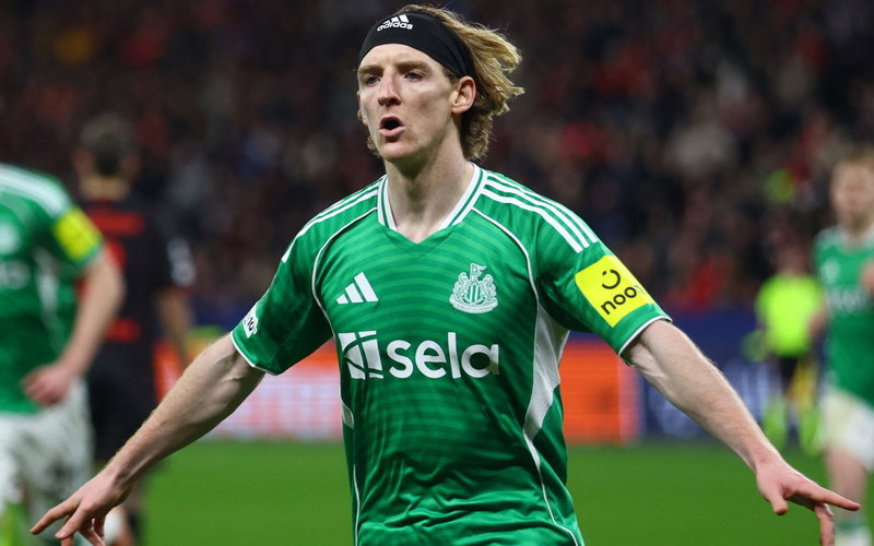 Image for Attacking ace who Jose Mourinho loves “would like to” join Liverpool as Mo Salah’s replacement