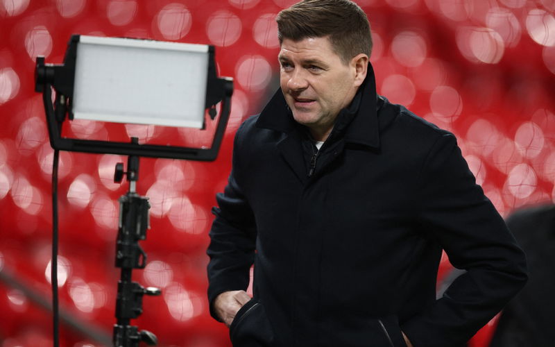 Image for Report states that “sensational return” to Liverpool for Steven Gerrard is a “genuine possibility”