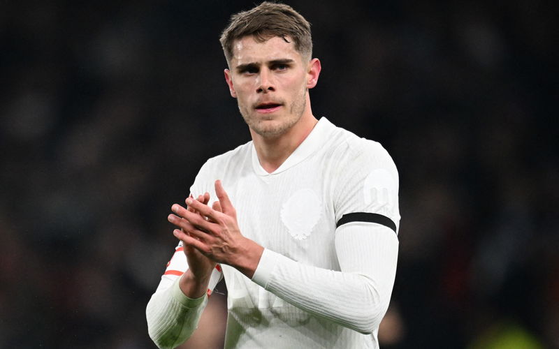 Image for Liverpool would have to pay a “British transfer record” level fee to sign Micky van de Ven