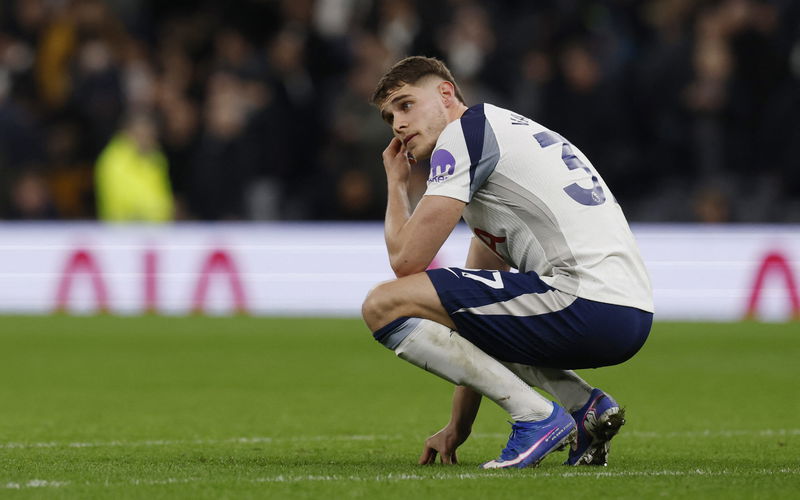 Image for Spending £78m on Micky van de Ven is an expensive and major risk