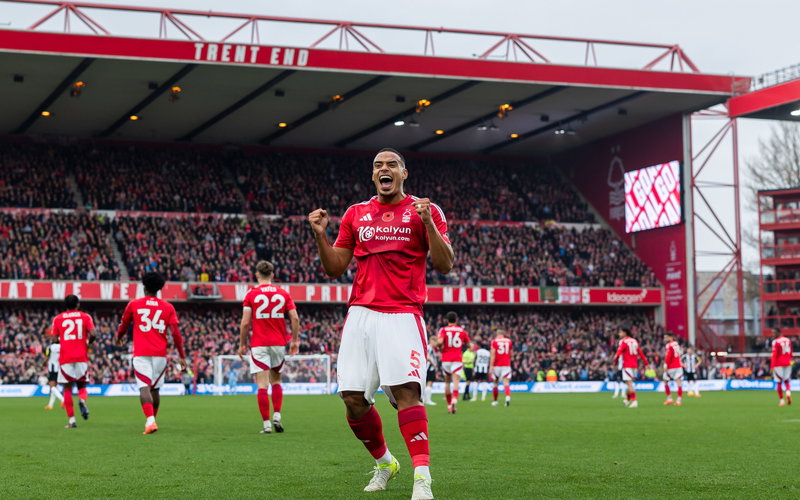 Image for Liverpool working hard to complete signing of “amazing” £50m Premier League defender – report