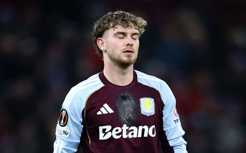 Image for “Special” Liverpool player now in “talks” over new agreement that could affect his future