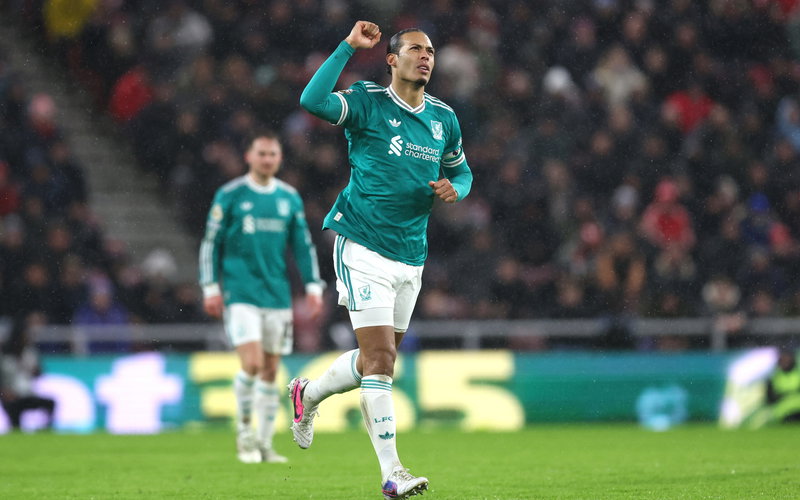 Image for Sunderland 0 – 2 Liverpool – Reds bounce back from City defeat to gain ground on Premier League top four