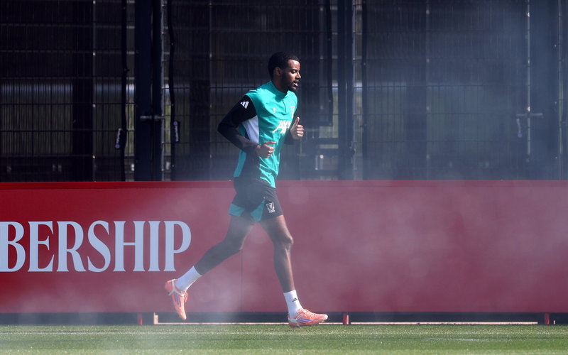 Image for Alexander Isak set for Liverpool training return after three-month injury absence