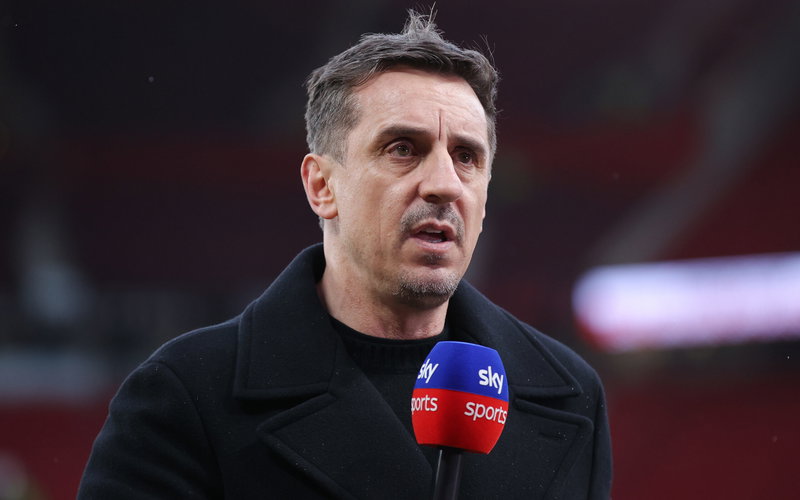 Image for Liverpool shouldn’t sack Arne Slot, says Gary Neville