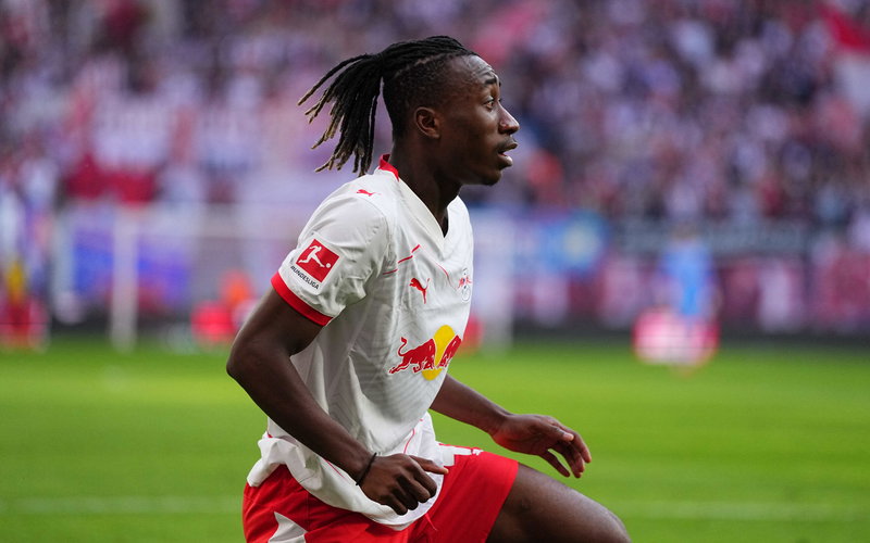 Image for Liverpool ready to submit €115m bid with personal terms of £180,000 per week on offer for Yan Diomande